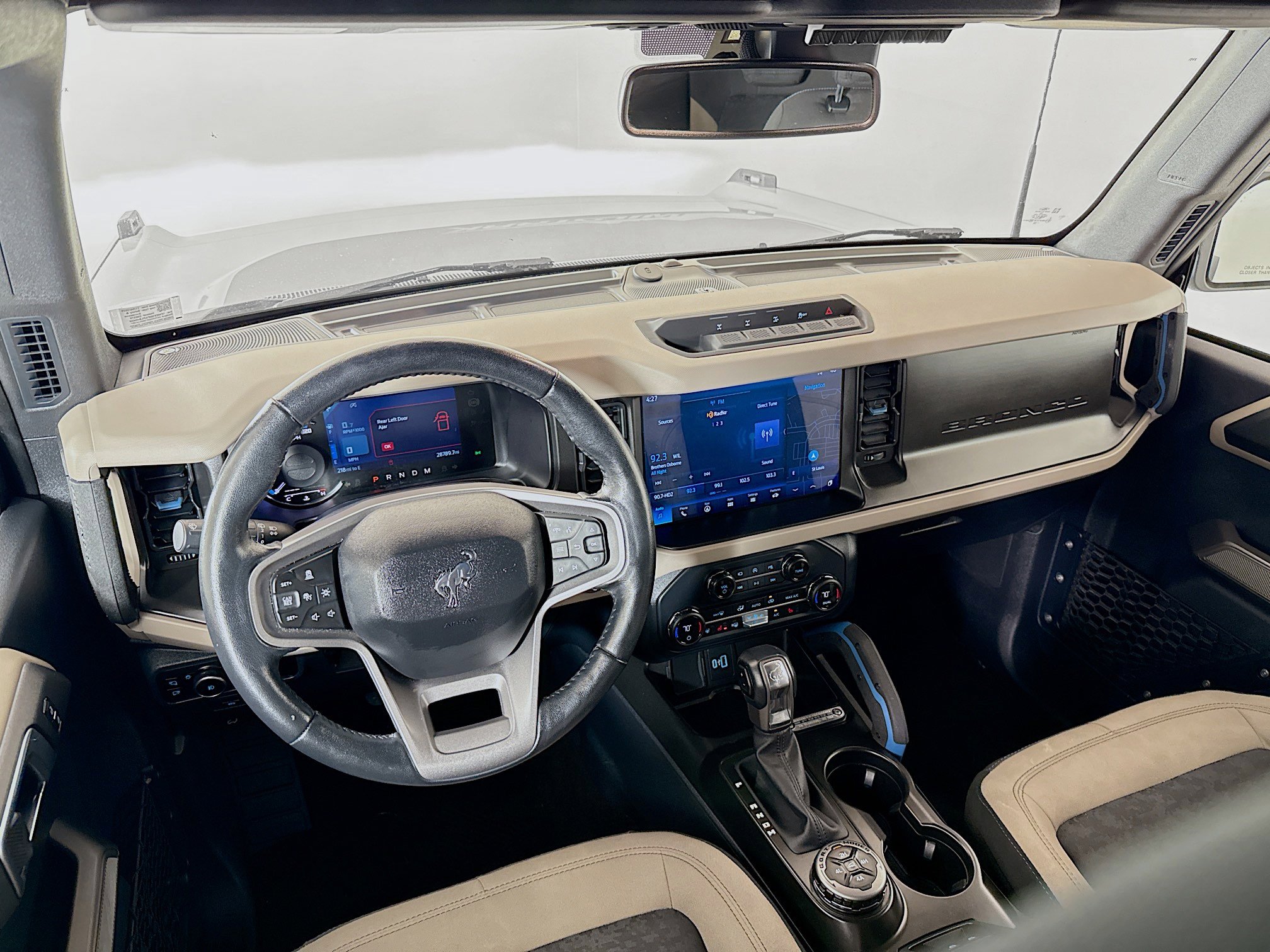 Used 2023 Ford Bronco Wildtrak image 23