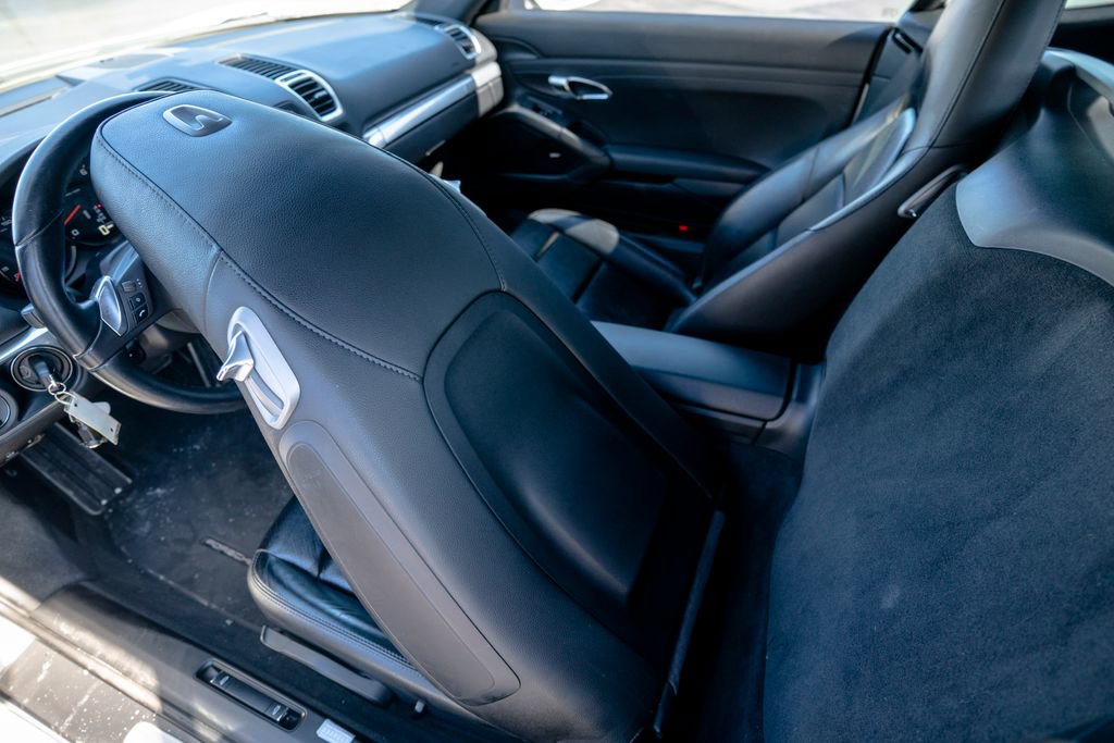 Used 2014 Porsche Cayman image 31
