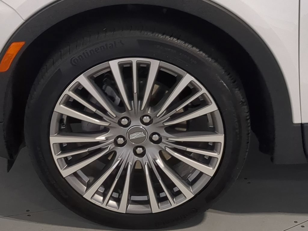Used 2024 Cadillac XT4 Premium Luxury AWD/4WD image 14