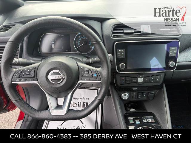 Certified 2025 Nissan Leaf SV Plus FWD image 13
