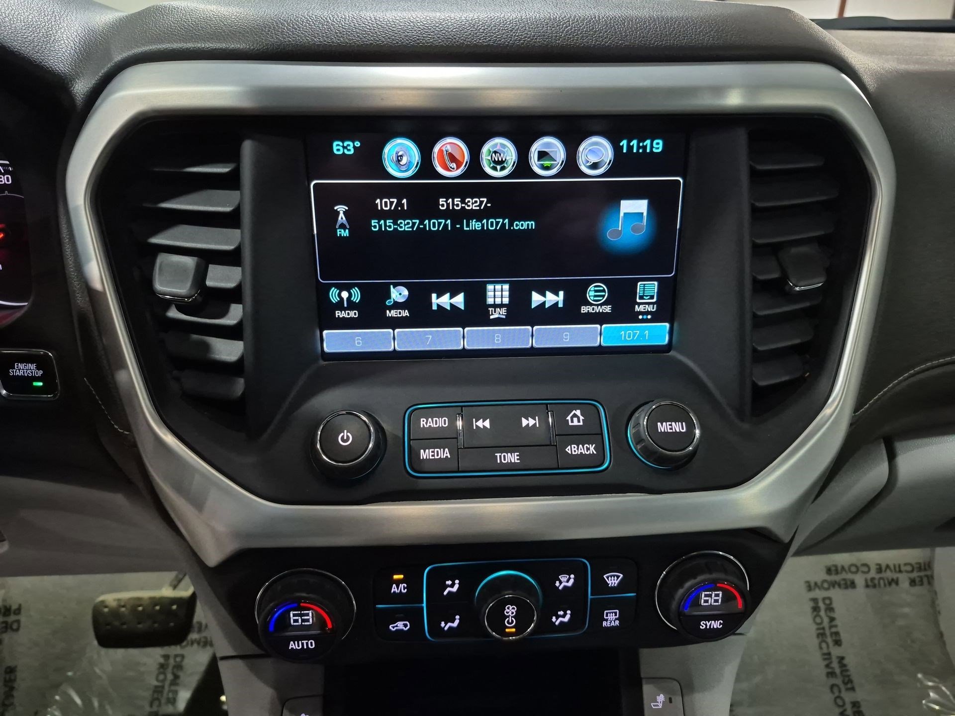 Used 2018 GMC Acadia SLT AWD/4WD image 14