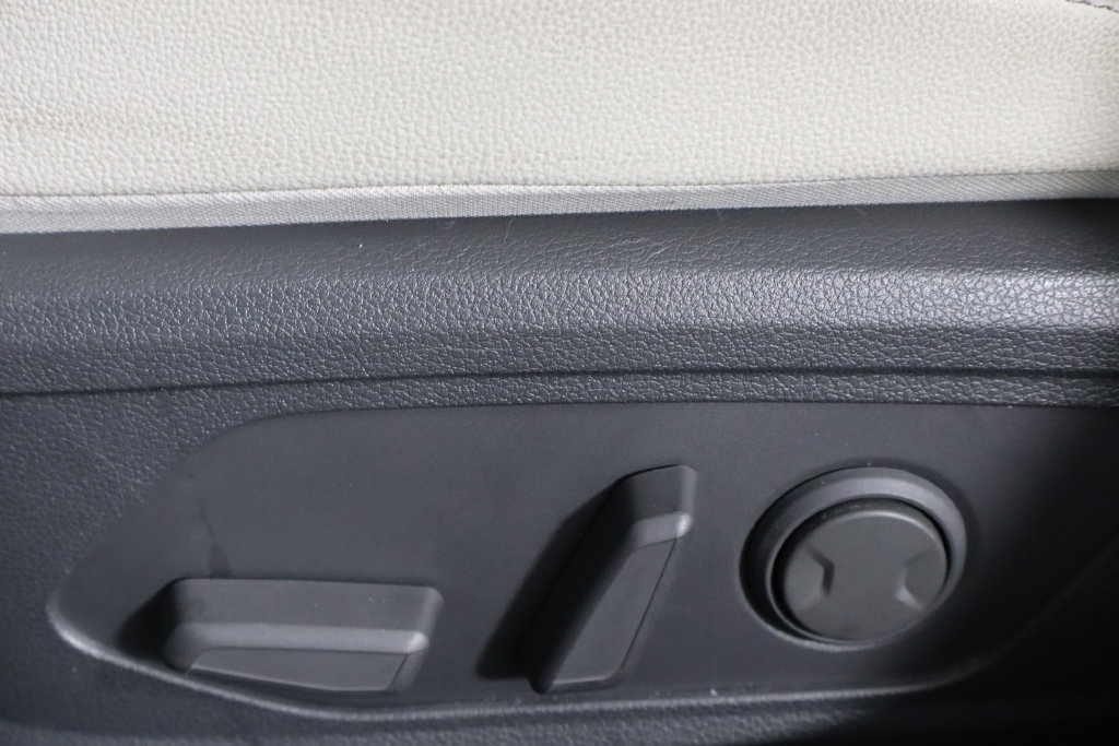Used 2021 Hyundai Sonata Limited FWD image 24
