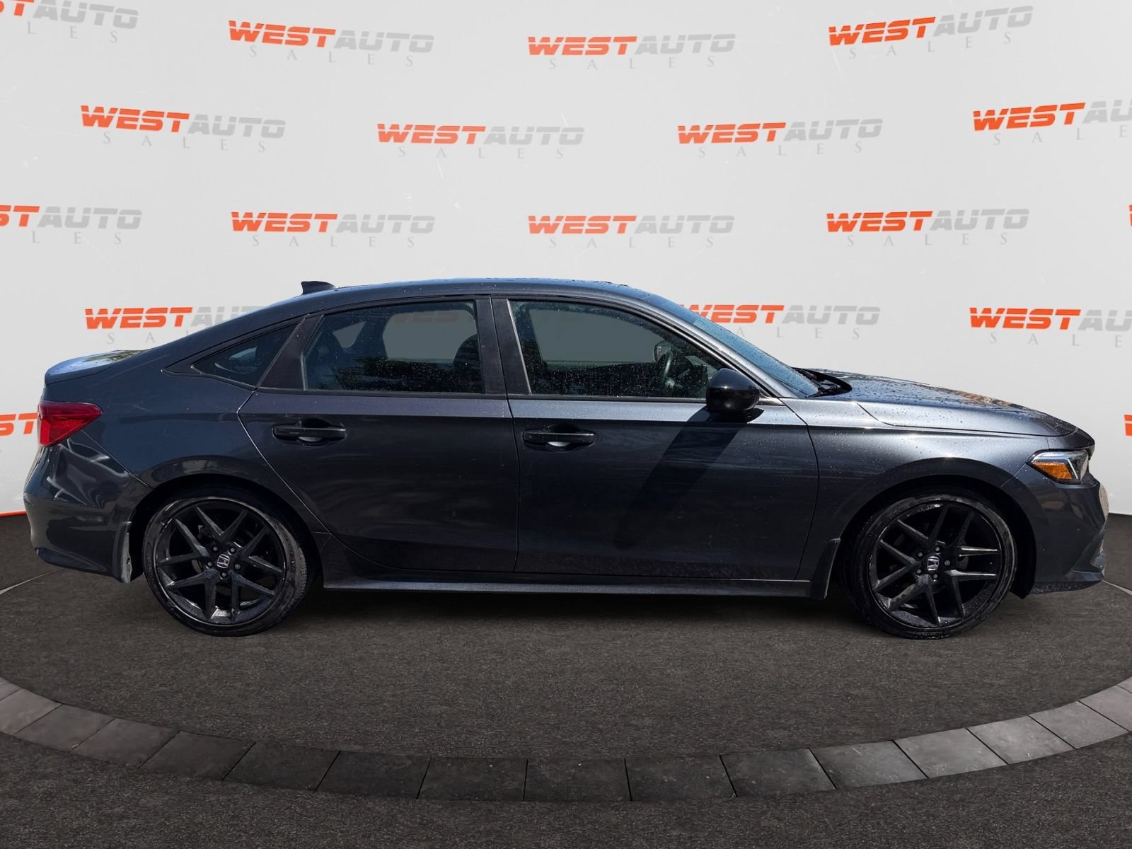 Used 2022 Honda Civic Sport image 6
