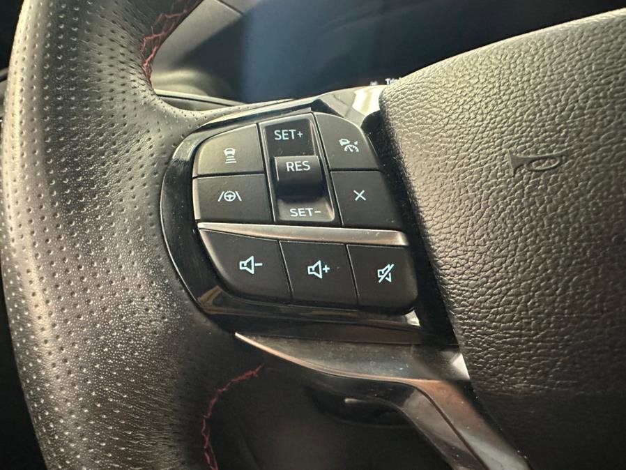 Used 2022 Ford Explorer ST-Line w/ Class IV Trailer Tow Package image 52