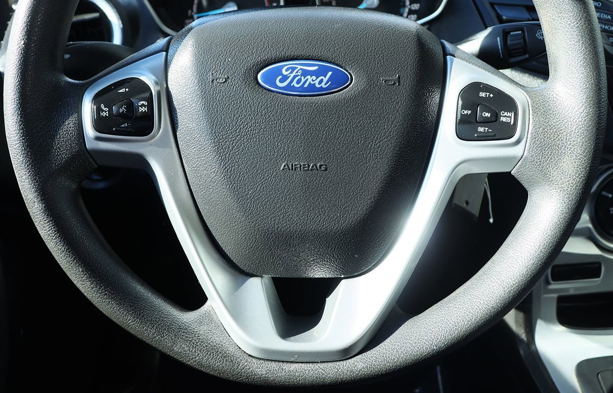 Used 2018 Ford Fiesta SE FWD image 51