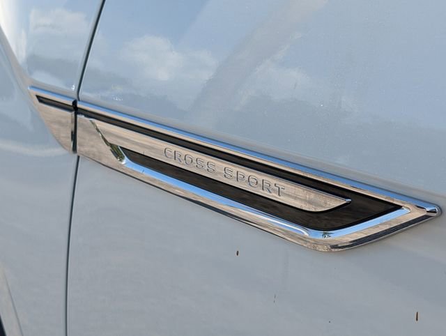 Used 2022 Volkswagen Atlas Cross Sport SEL Premium R-Line AWD/4WD image 21