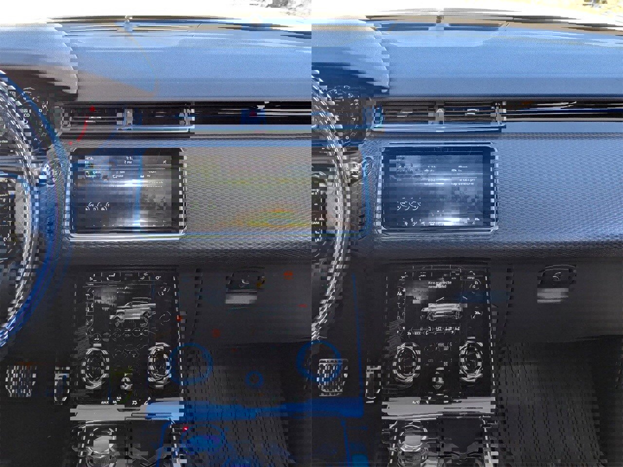 Used 2018 Land Rover Range Rover Velar R-Dynamic SE image 20