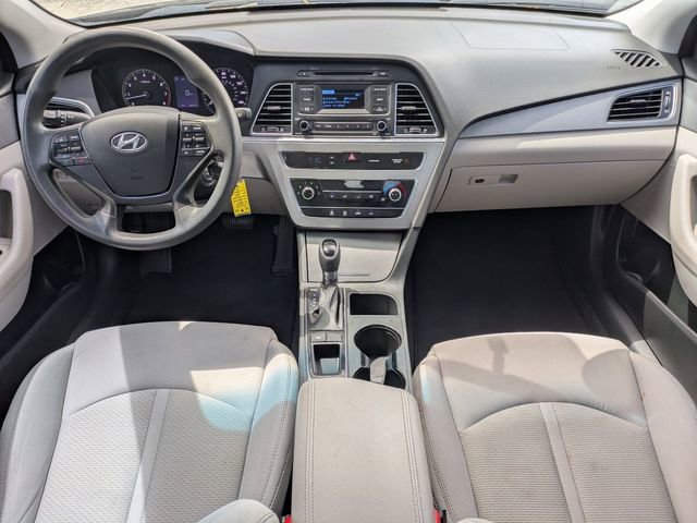 Used 2015 Hyundai Sonata SE FWD image 22