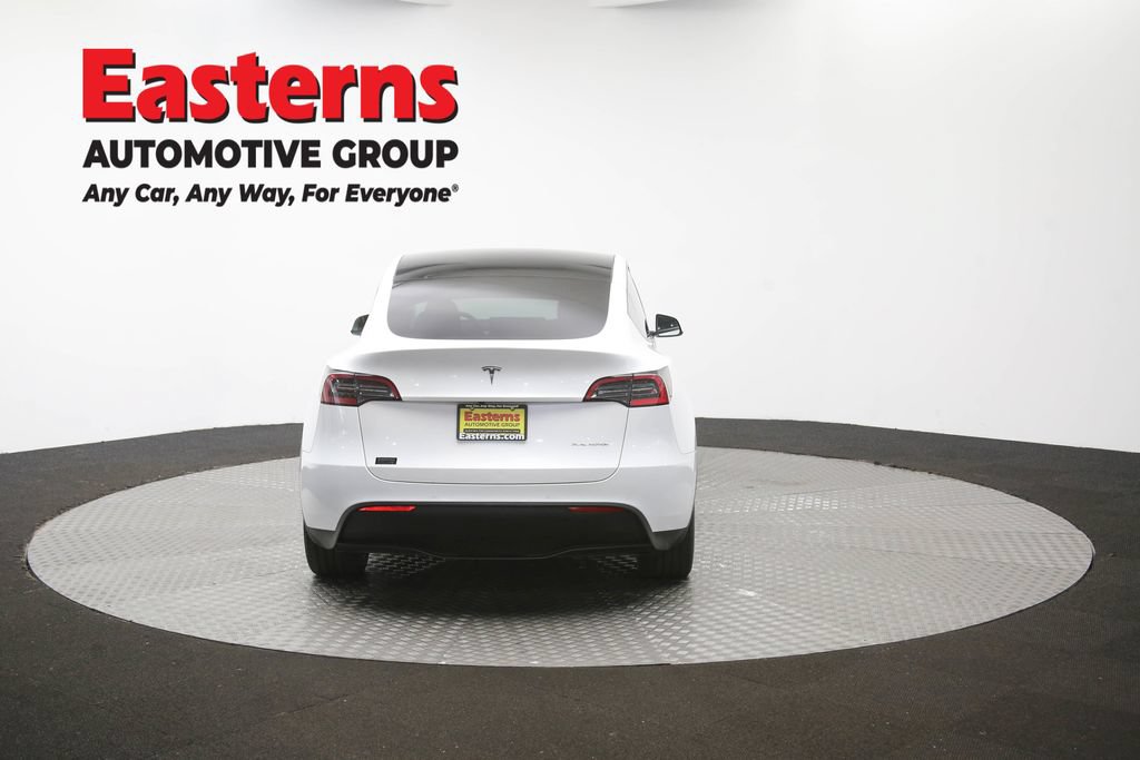 Used 2021 Tesla Model Y Long Range AWD/4WD image 31
