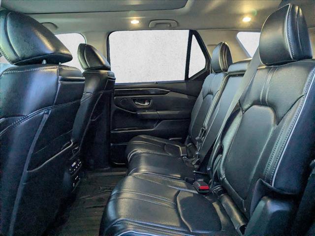 Used 2025 Honda Pilot Elite image 22