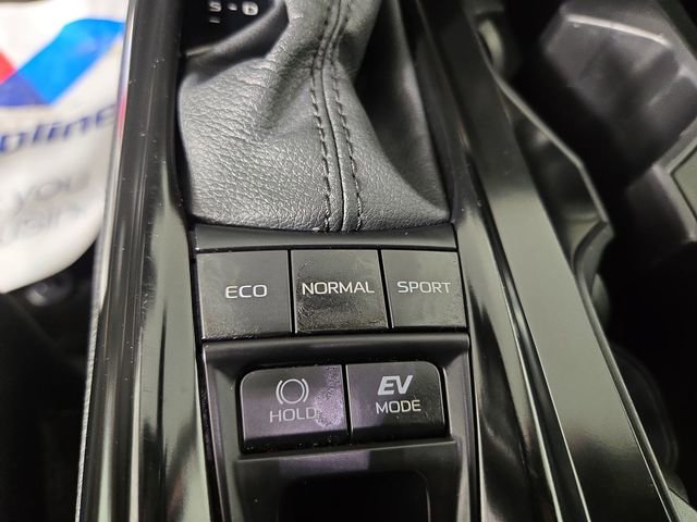 Used 2025 Toyota Camry LE FWD image 26