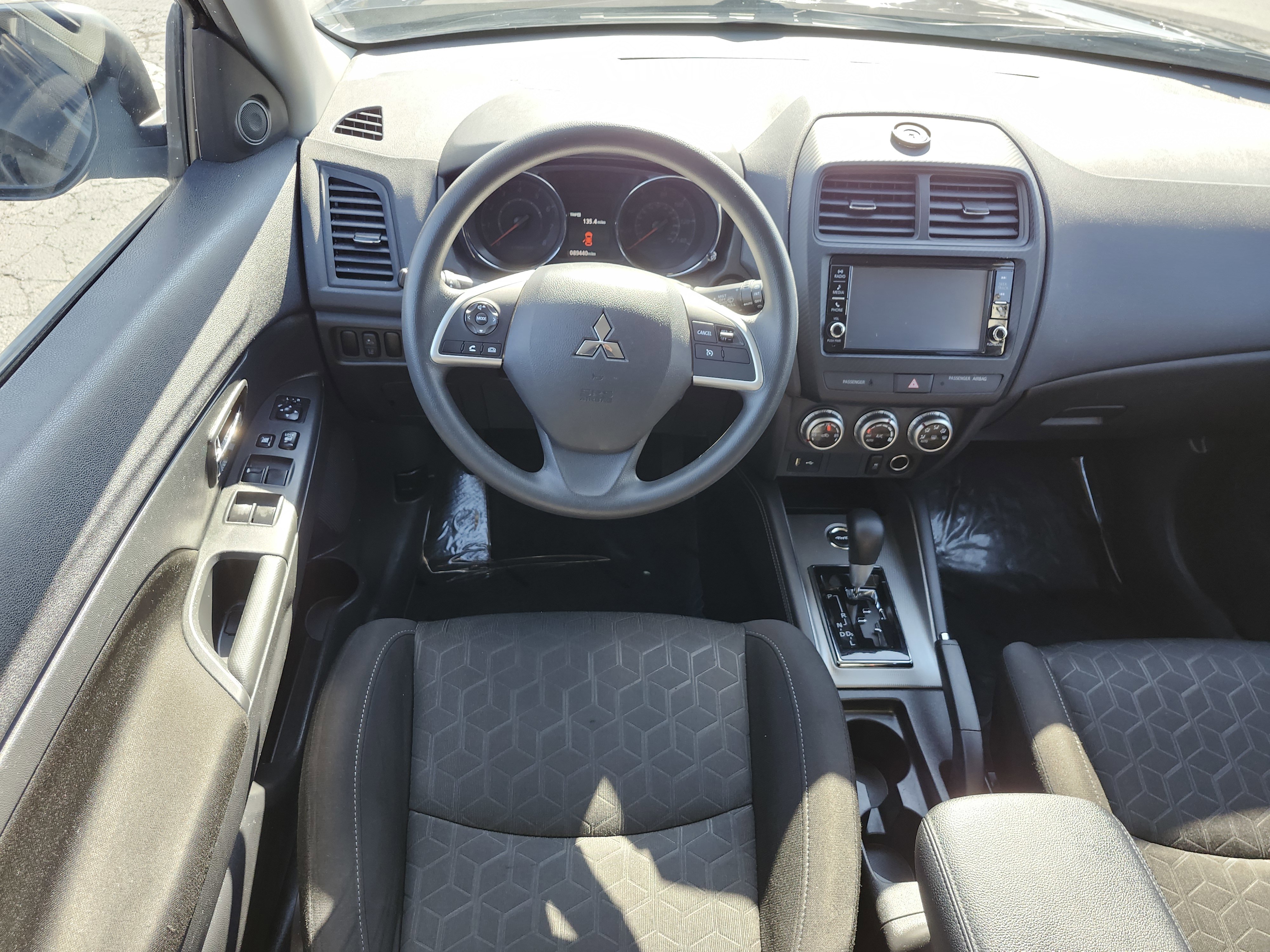 Used 2021 Mitsubishi Outlander Sport LE image 24