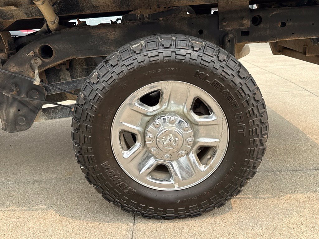 Used 2022 RAM 2500 Big Horn AWD/4WD image 38