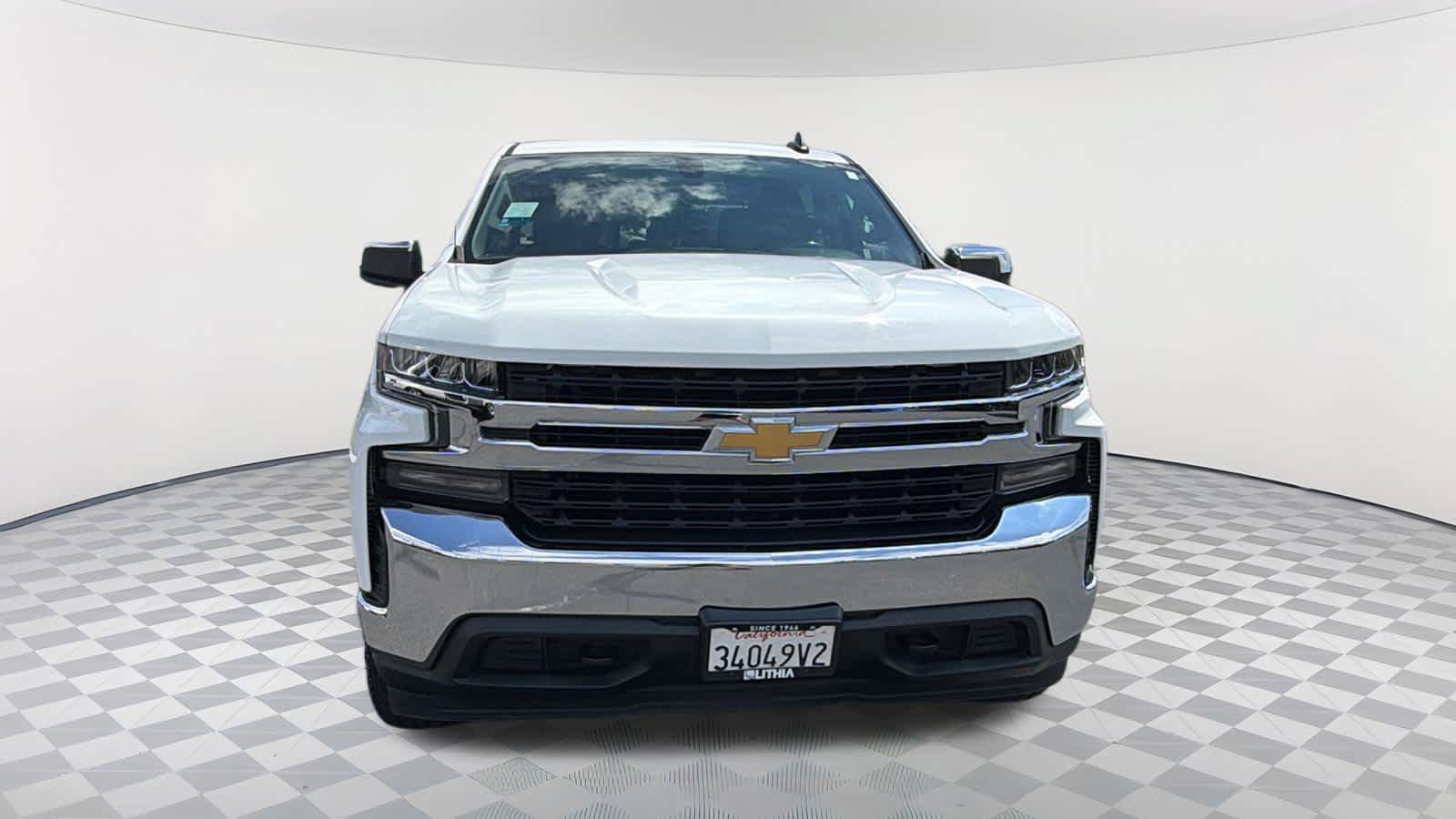 Used 2019 Chevrolet Silverado 1500 LT w/ All-Star Edition AWD/4WD image 2
