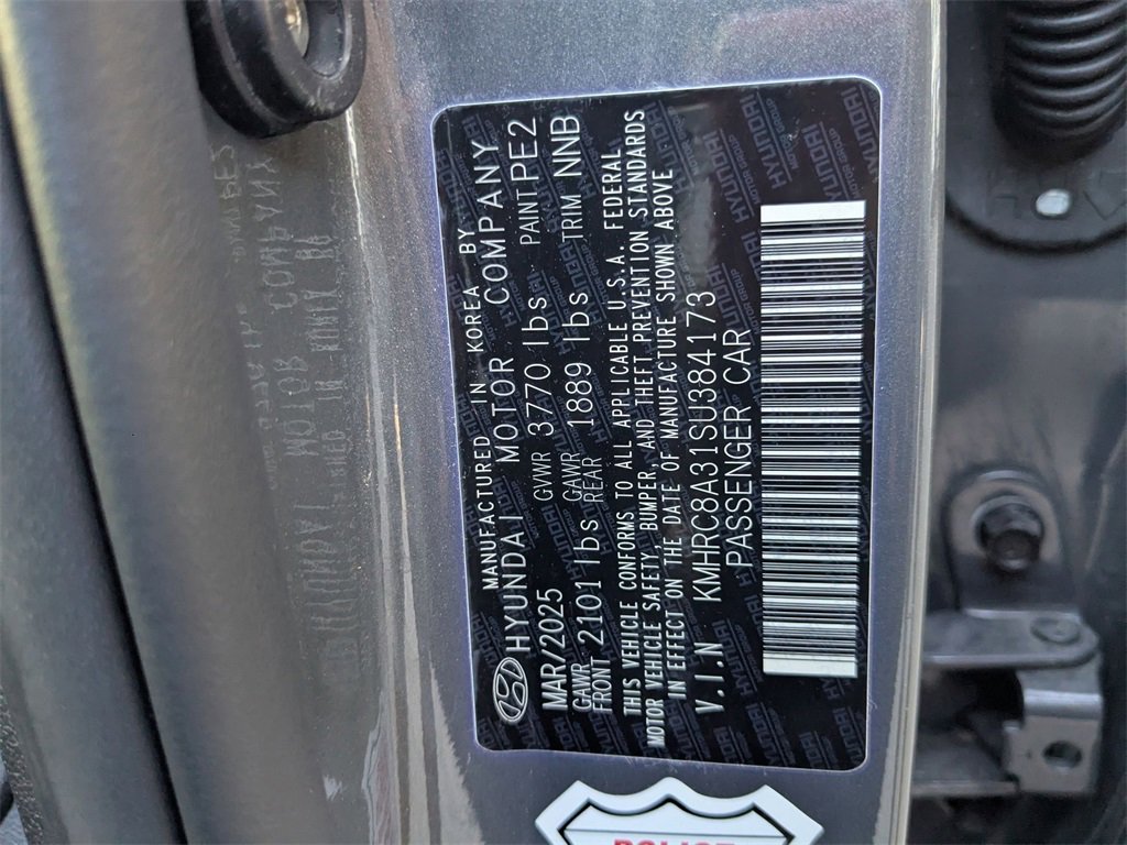 Used 2025 Hyundai Venue SEL image 34