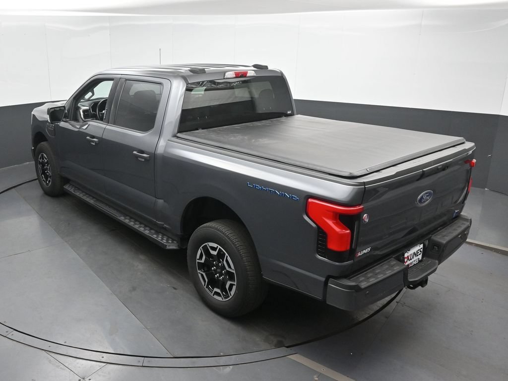 Used 2023 Ford F150 Lightning XLT AWD/4WD image 33