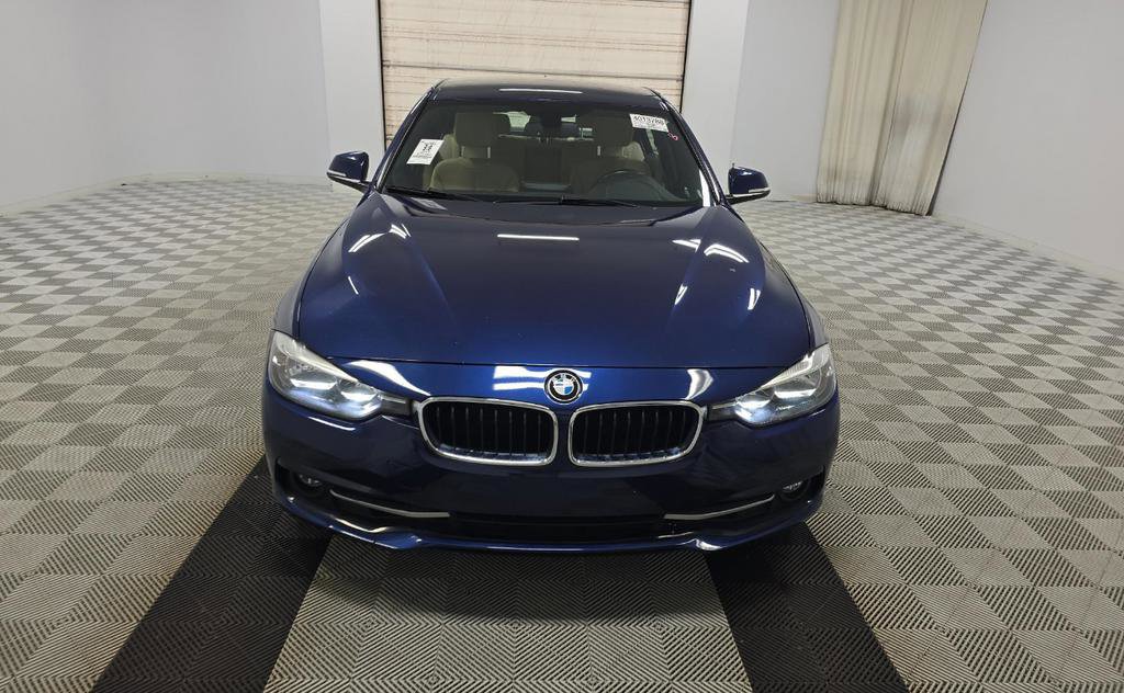 Used 2017 BMW 330i Sedan image 7