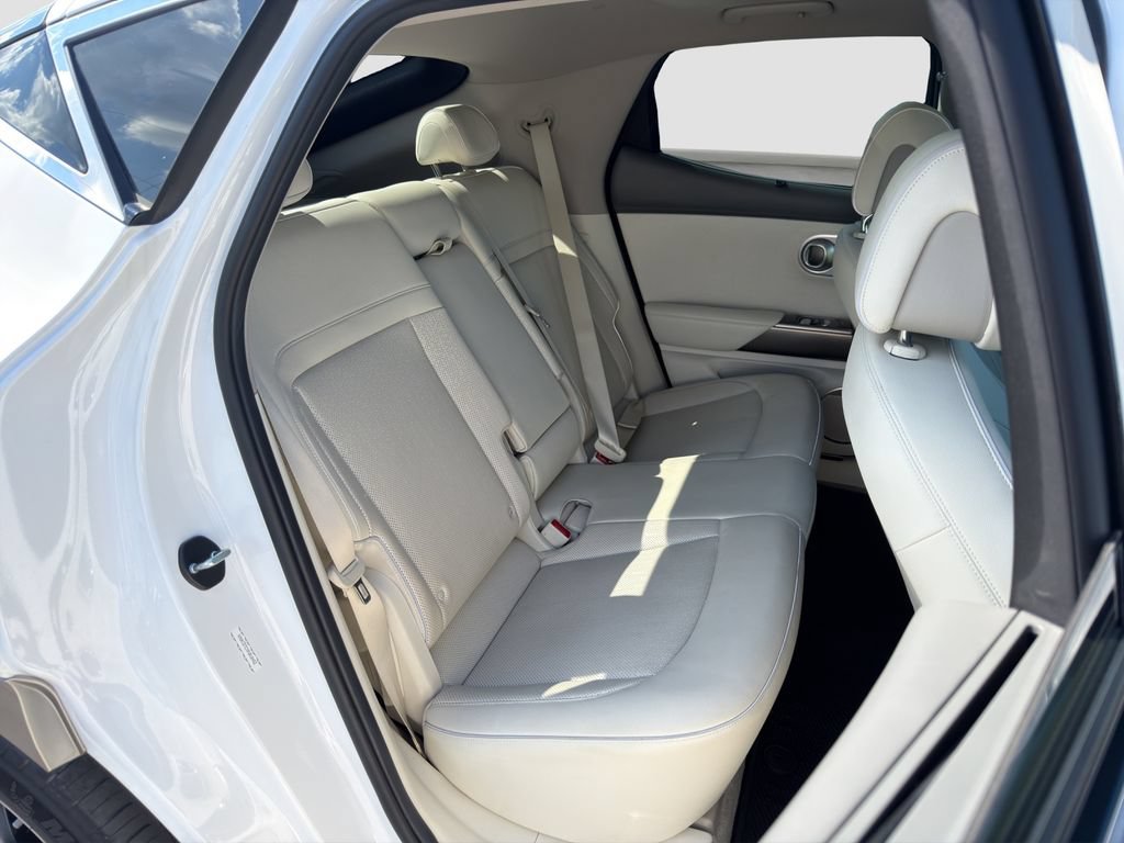 Used 2023 Genesis GV60 Advanced AWD/4WD image 19