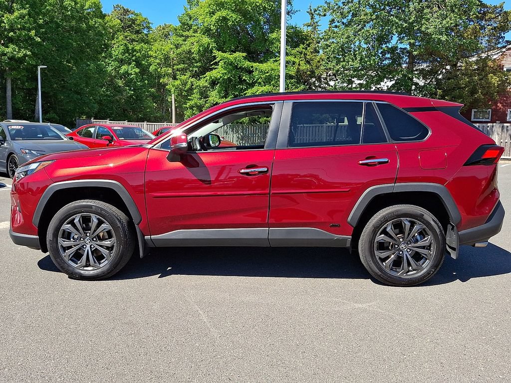 Used 2024 Toyota RAV4 Limited w/ Advanced Technology Package AWD/4WD image 8