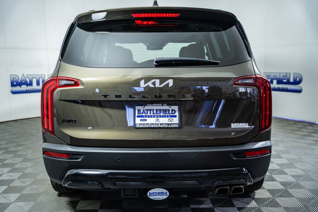 Used 2022 Kia Telluride SX w/ SX Prestige Package image 5