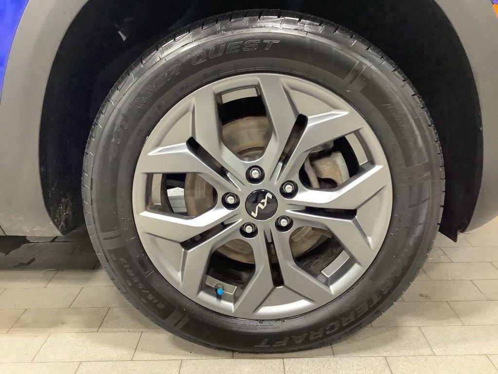Certified 2024 Kia Seltos LX image 26