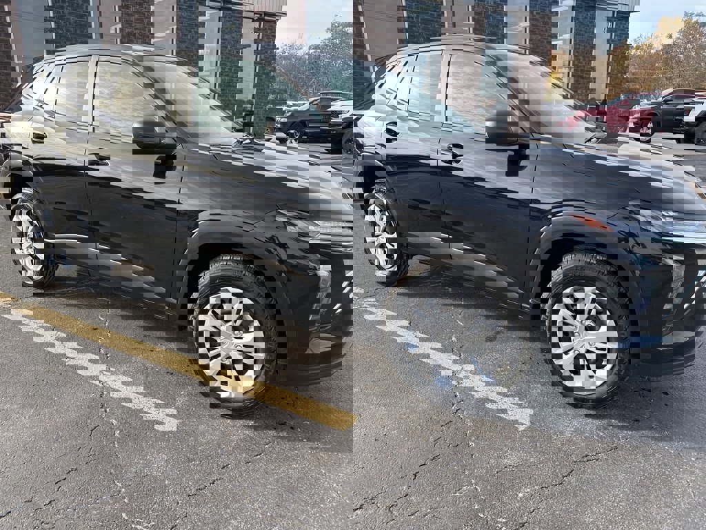 Used 2024 Chevrolet Trax LS image 3