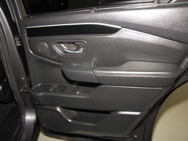 Certified 2025 Honda Pilot EX-L image 18