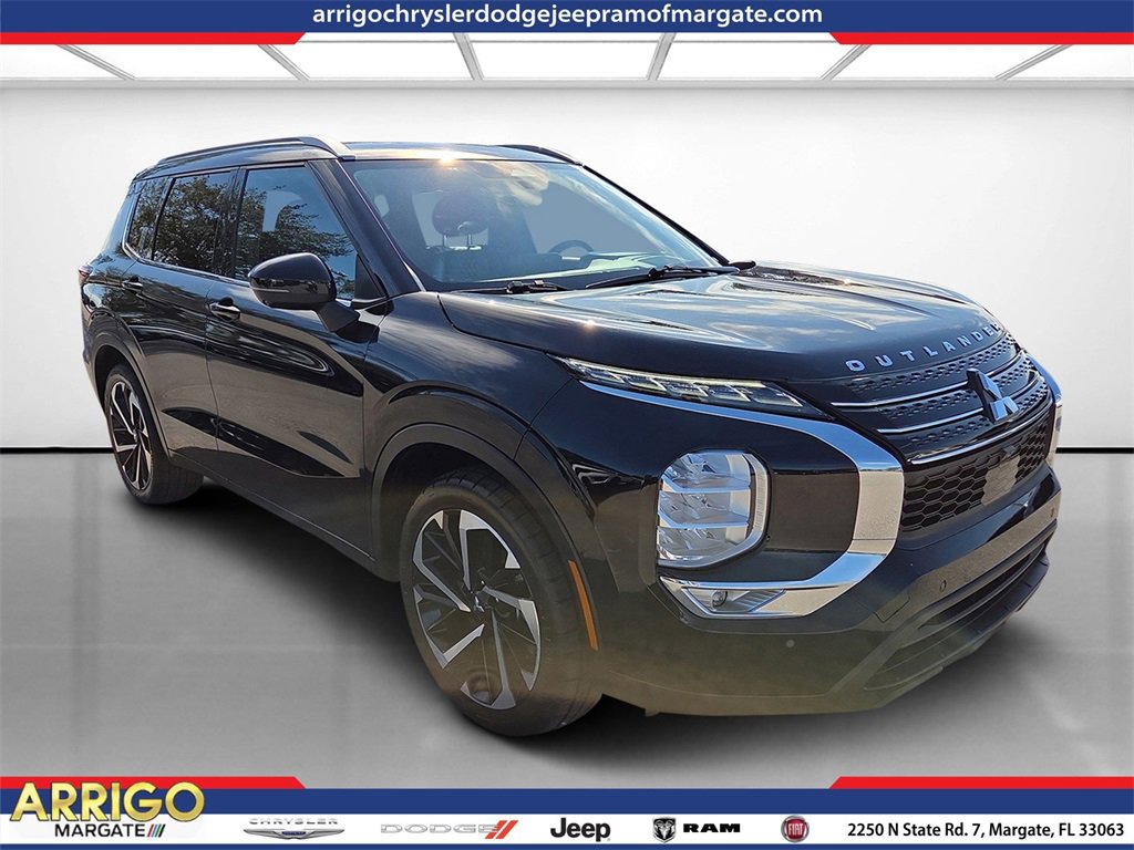 Used 2022 Mitsubishi Outlander SEL video 1