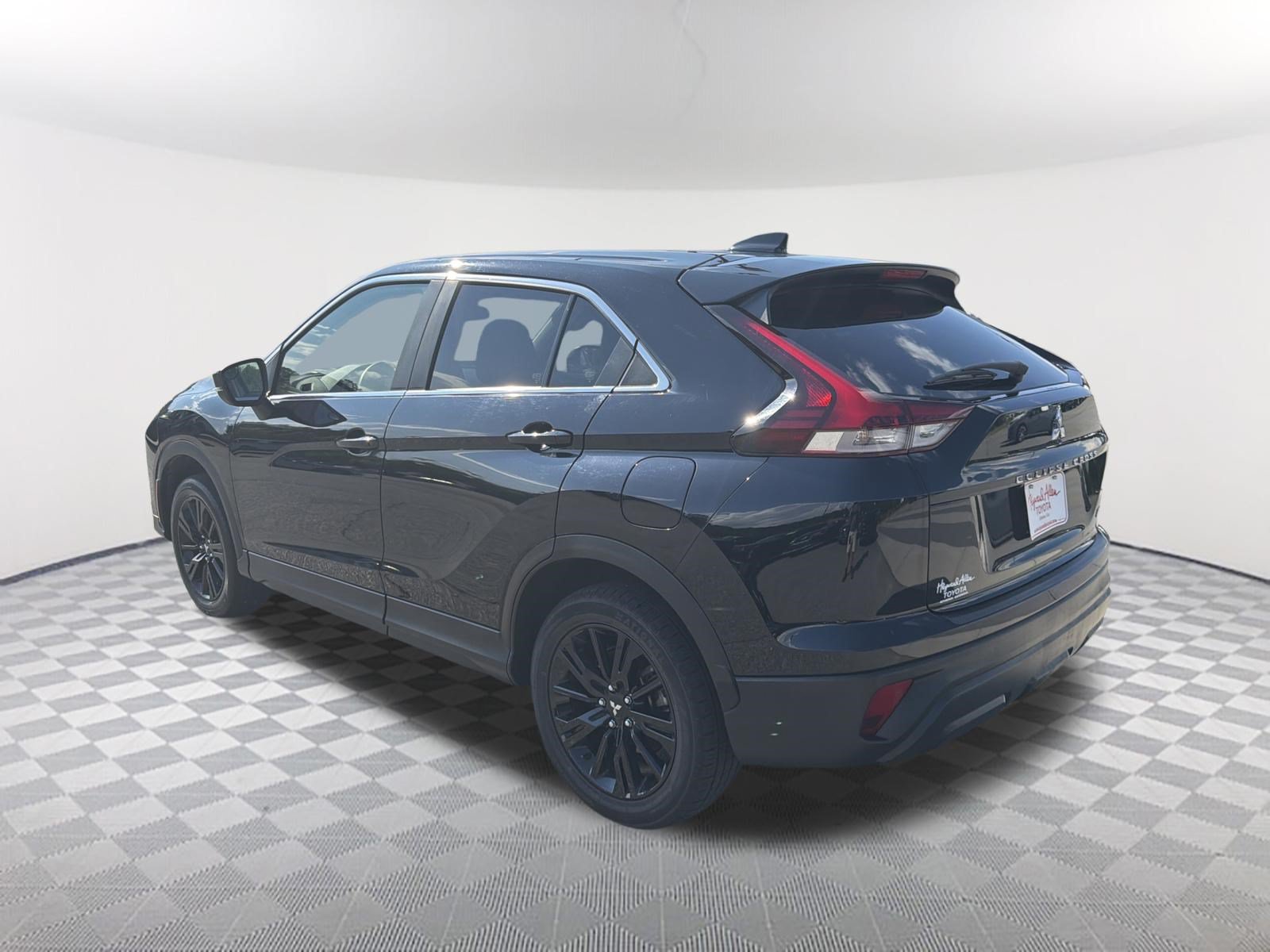 Used 2024 Mitsubishi Eclipse Cross LE AWD/4WD image 15