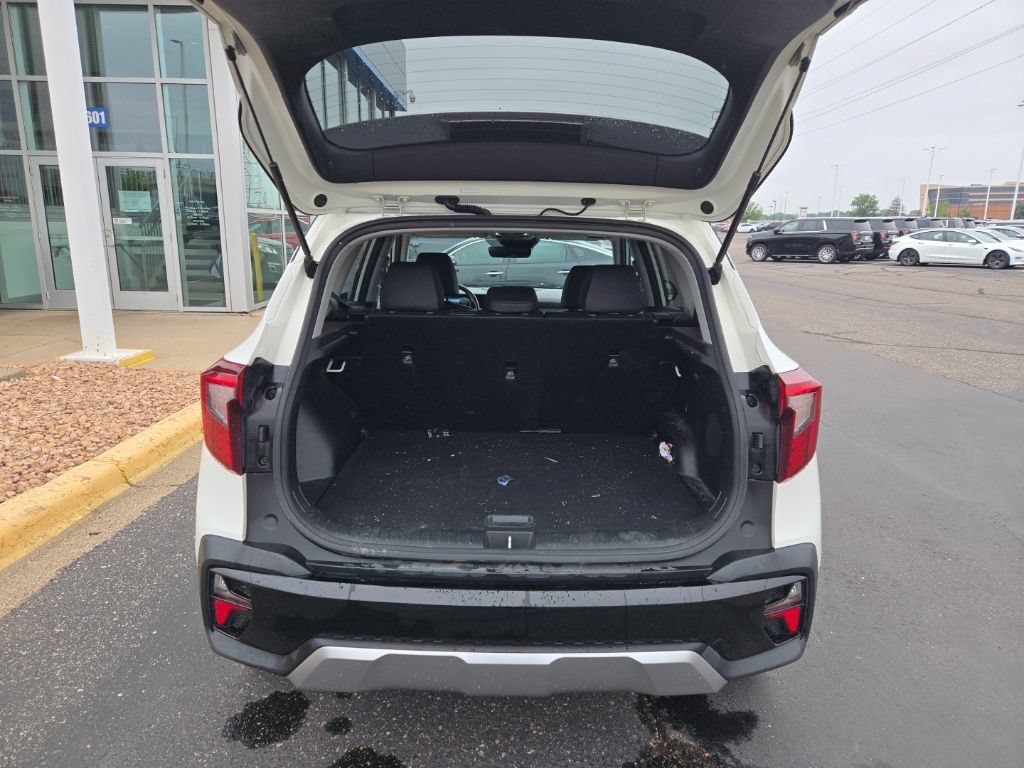 Used 2024 Kia Seltos SX AWD/4WD image 12