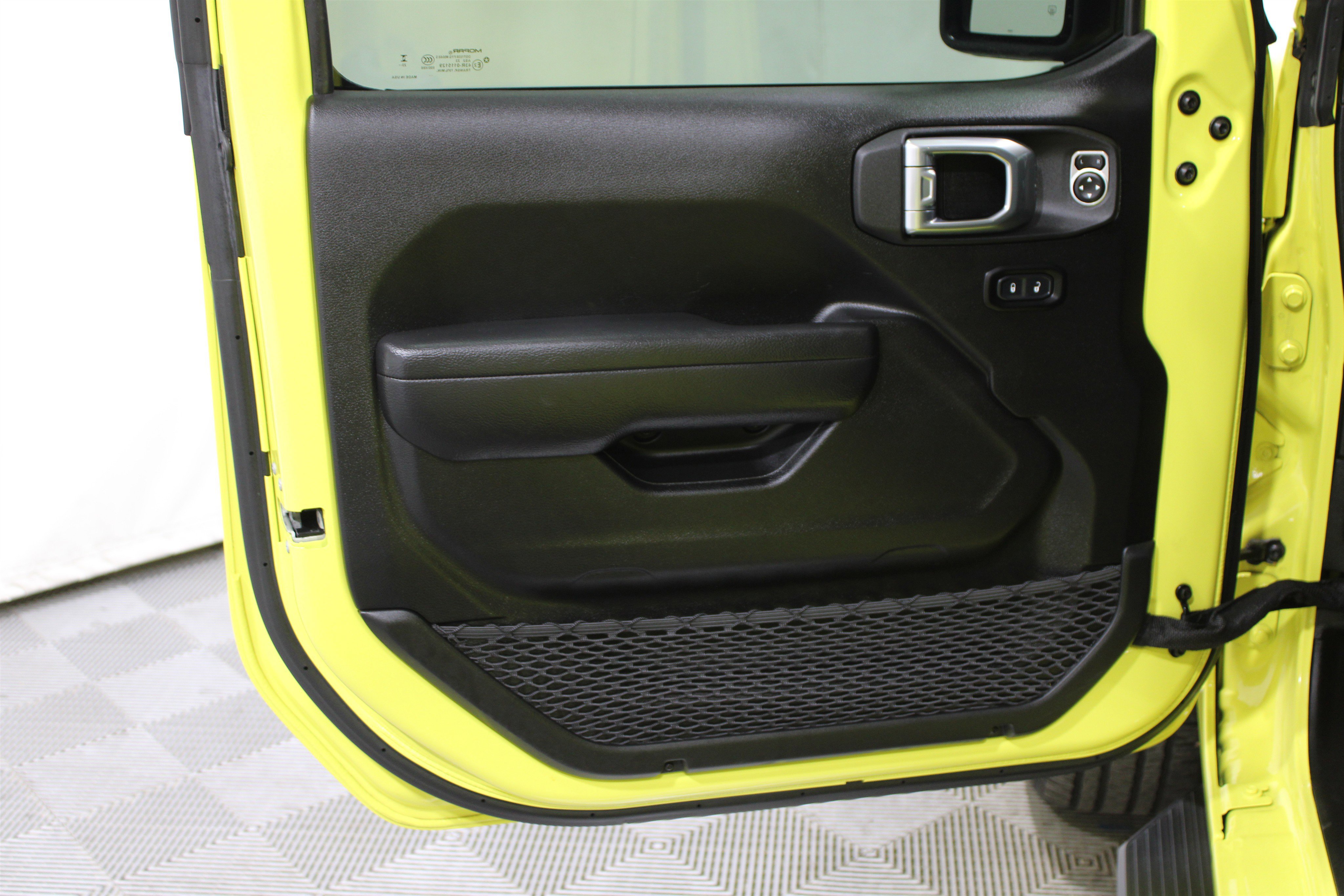 Used 2024 Jeep Wrangler Sport S w/ Dual Top Group image 6