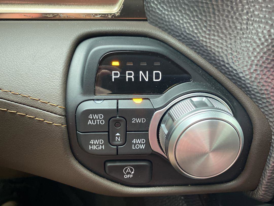 Used 2025 RAM 1500 Limited w/ Trailer Tow Group image 20