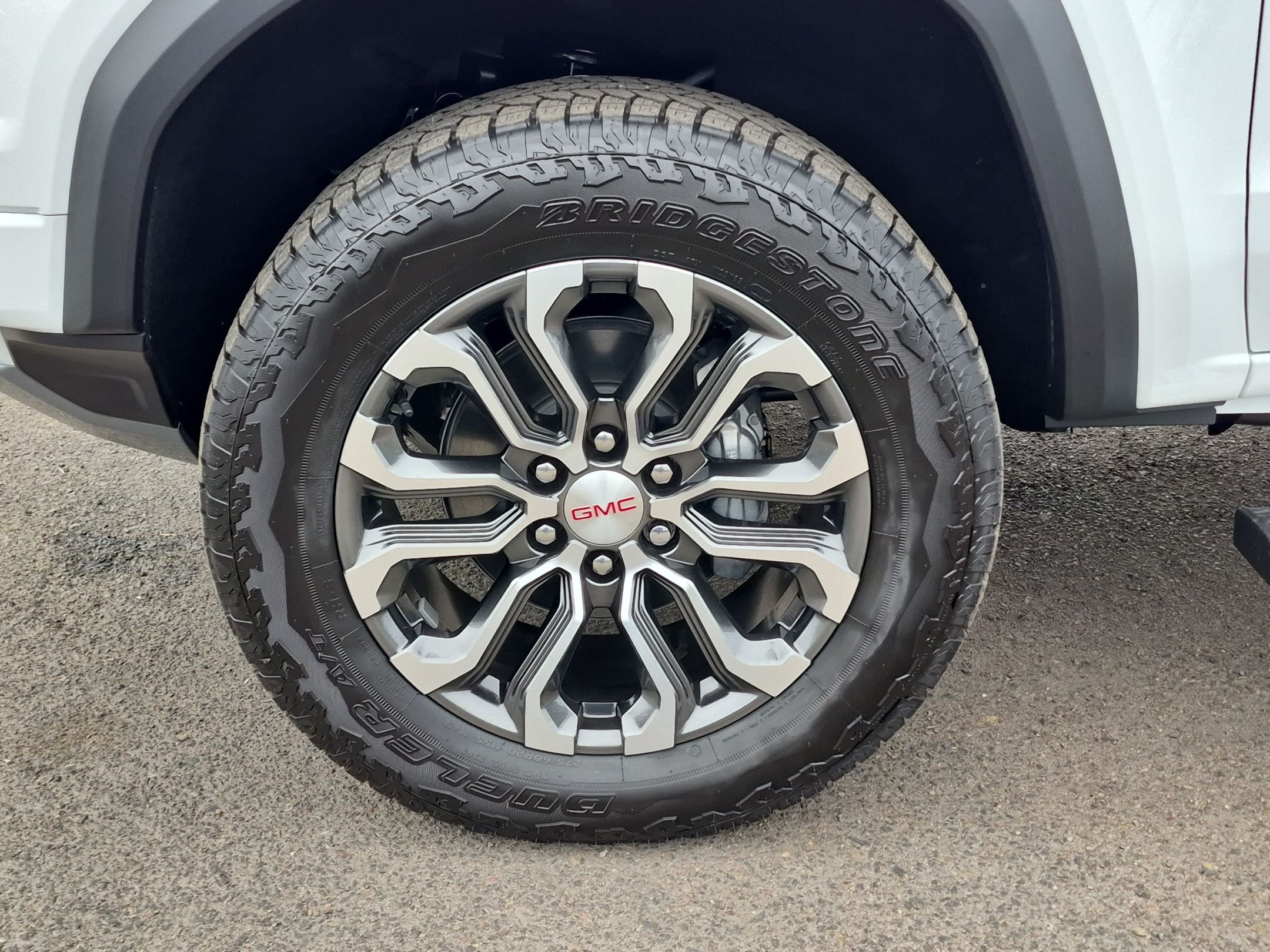 New 2026 GMC Canyon Denali AWD/4WD image 33