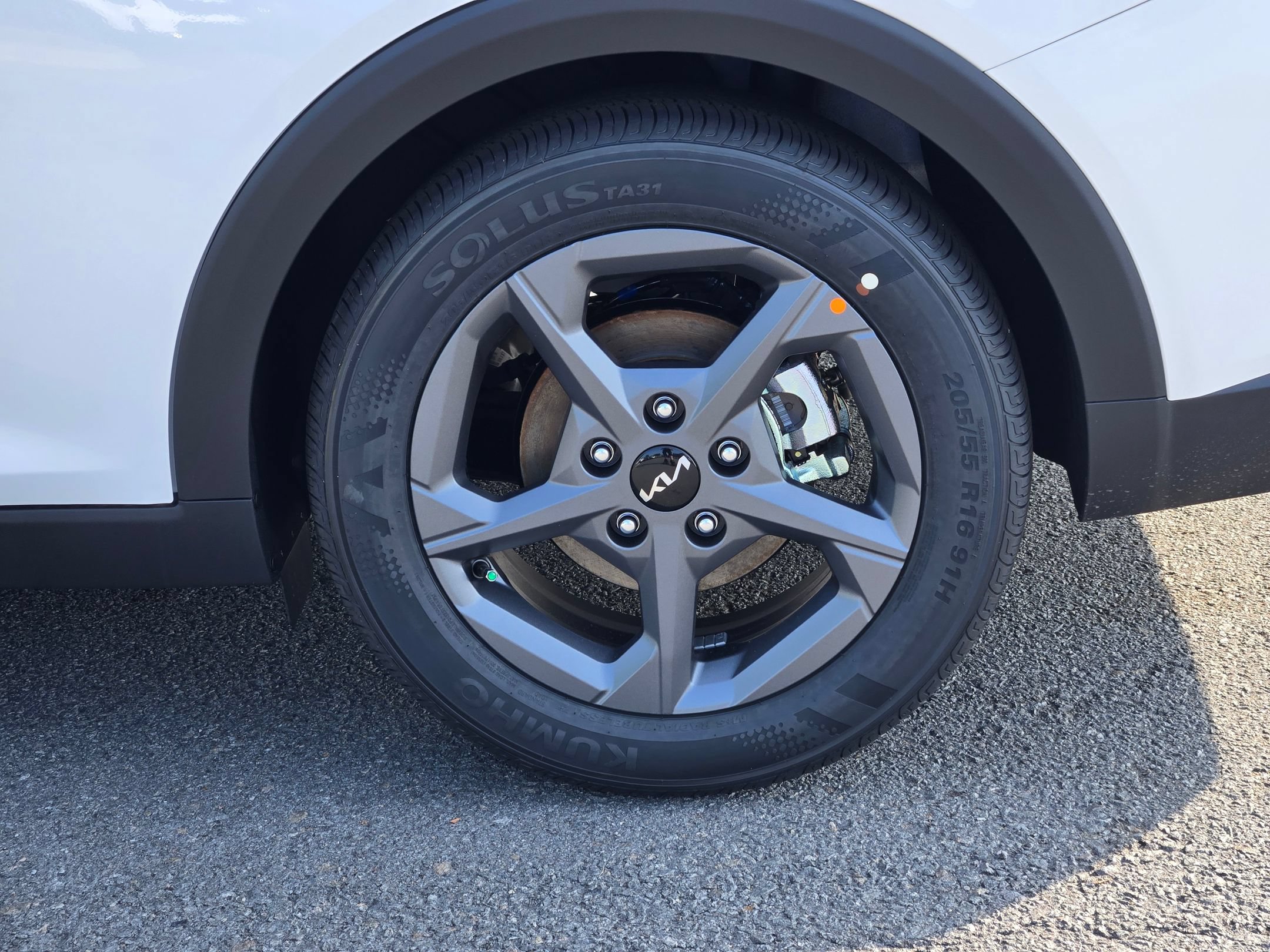 New 2026 Kia K4 FWD image 13