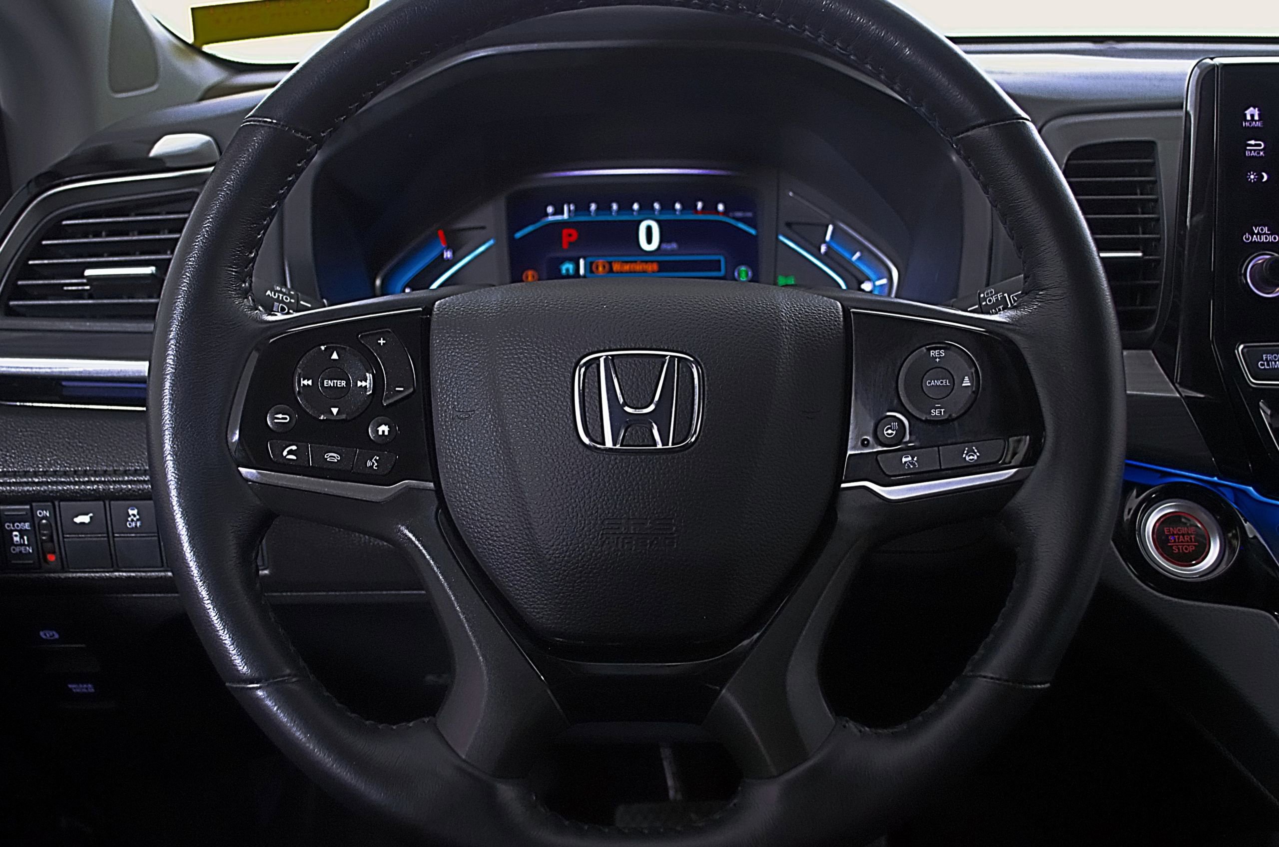 Used 2024 Honda Odyssey Elite image 25