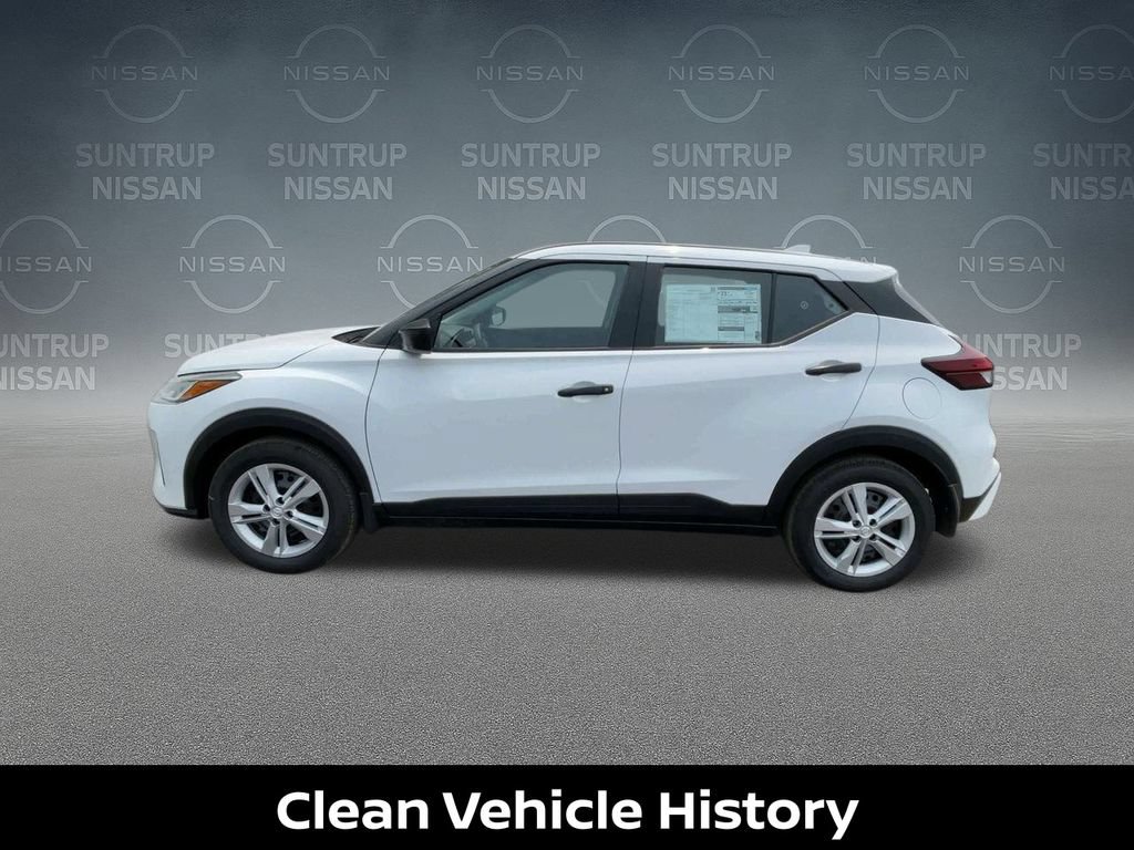 Certified 2025 Nissan Kicks Play S FWD image 6