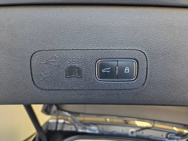 Used 2023 Lincoln Aviator Reserve AWD/4WD image 19