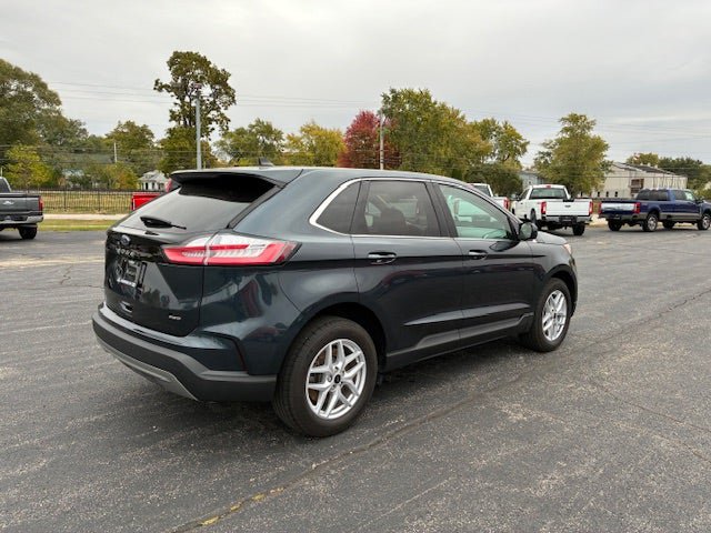 Used 2023 Ford Edge SEL w/ Convenience Package AWD/4WD image 5