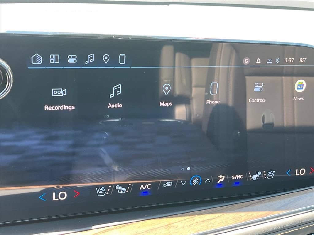 New 2026 Chevrolet Tahoe High Country w/ Sun And Tow Package AWD/4WD image 15
