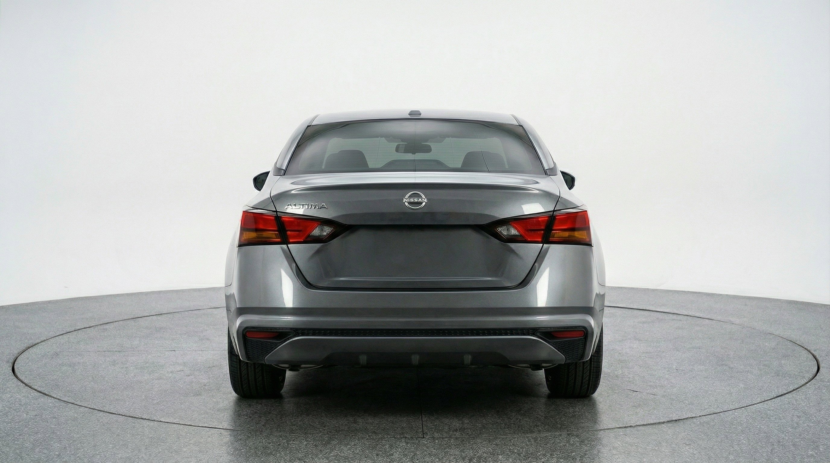 Used 2025 Nissan Altima 2.5 SV image 7