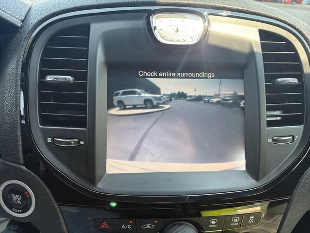Used 2014 Chrysler 300 S RWD image 27