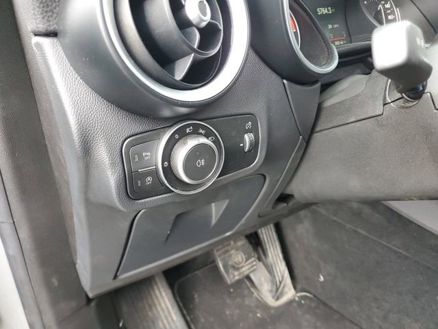 Used 2018 Alfa Romeo Stelvio Ti AWD/4WD image 17