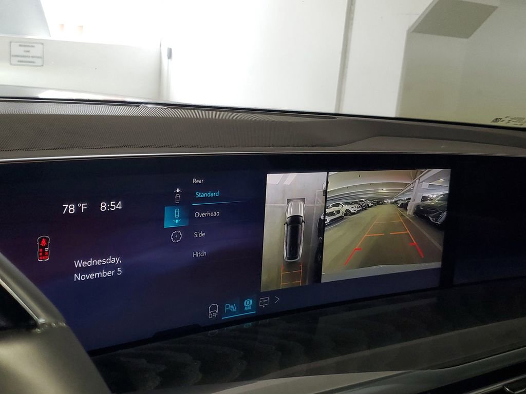 New 2026 Cadillac Escalade IQ Sport 1 w/ LPO, ONYX Package image 23