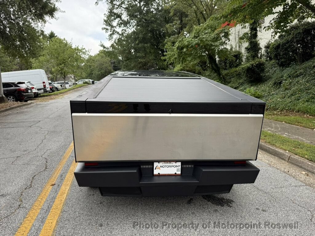 Used 2024 Tesla Cybertruck Cyberbeast AWD/4WD image 4