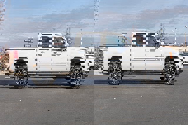 Used 2013 GMC Sierra 3500 Denali image 5