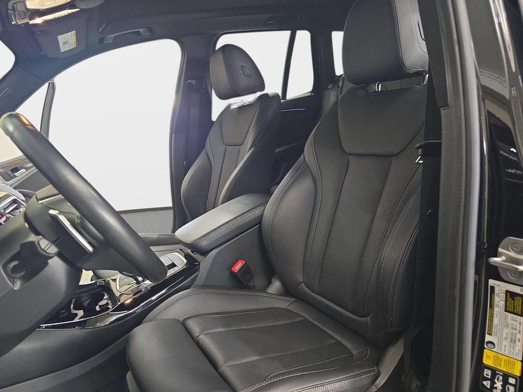 Used 2022 BMW X3 xDrive30i AWD/4WD image 18