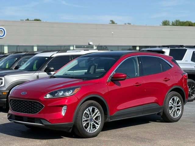Used 2022 Ford Escape SEL w/ Technology Package AWD/4WD image 29