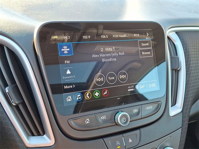 Used 2024 Chevrolet Malibu LT image 17