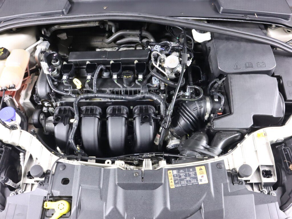 Used 2018 Ford Focus SE image 37