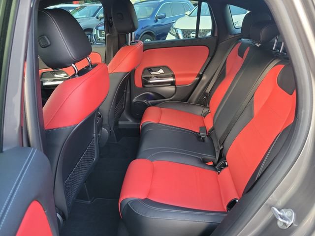 Used 2022 Mercedes-Benz GLA 35 AMG 4MATIC image 14